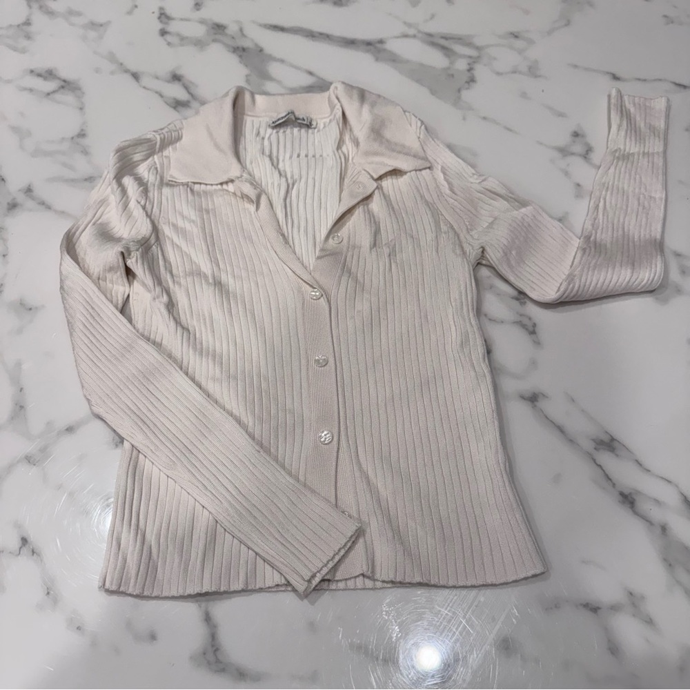 Abercrombie & Fitch Cream Glossy Slim Button Through Top, Sz Small